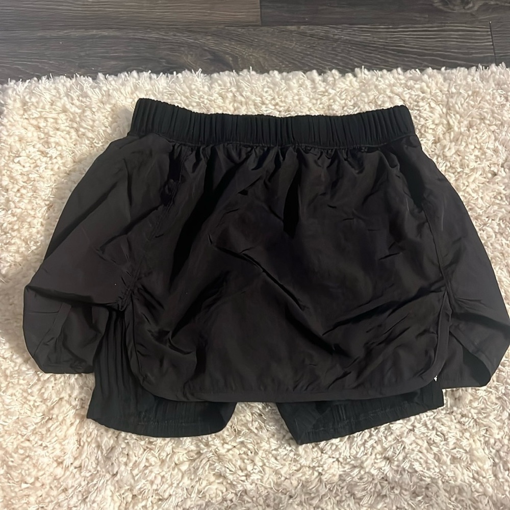 For movement Black Skort
